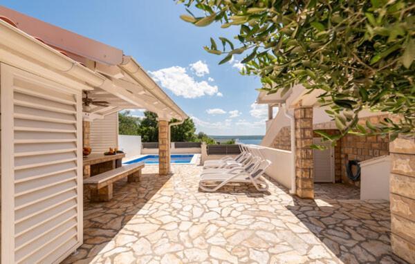 Apartmant Shine Luxury Maslenica Exterior photo